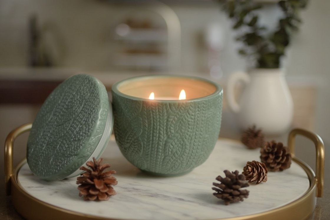 Buttered Rum Sweater Candle Lightscapes Candle
